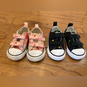 Baby/Toddler Girl Converse Shoes/ Size 4